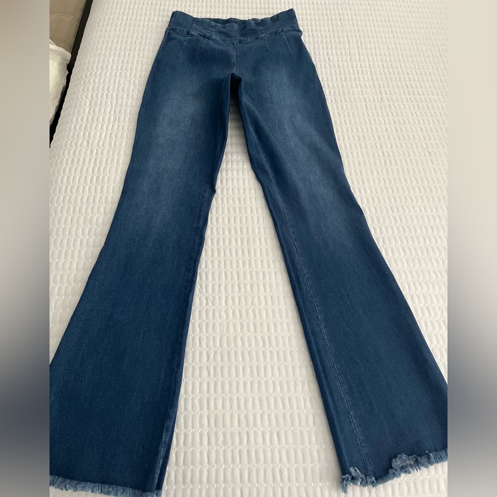 Pull -On  Boot - Cut Jeggings